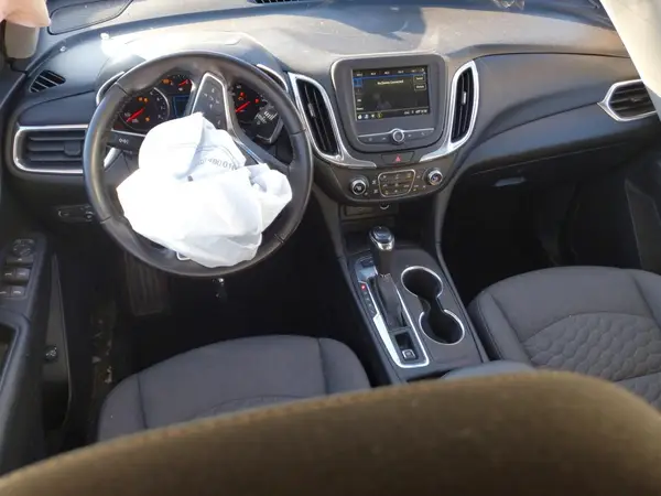 2GNAXUEV8K6113580 2019 CHEVROLET EQUINOX - Image 8