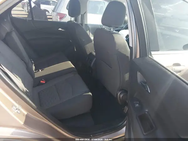 2GNAXUEV8K6124742 2019 CHEVROLET EQUINOX - Image 8