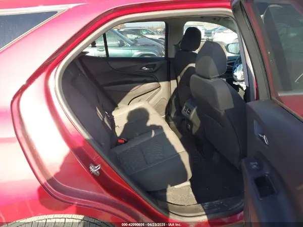 2GNAXUEV8K6125969 2019 CHEVROLET EQUINOX - Image 8