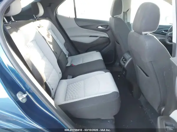 2GNAXUEV8K6145137 2019 CHEVROLET EQUINOX - Image 8