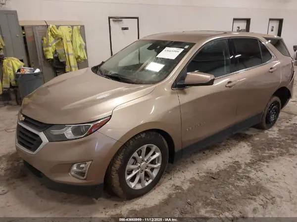 2GNAXUEV8K6181099 2019 CHEVROLET EQUINOX - Image 2