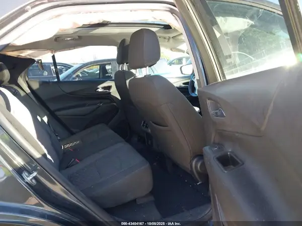2GNAXUEV8K6232035 2019 CHEVROLET EQUINOX - Image 8