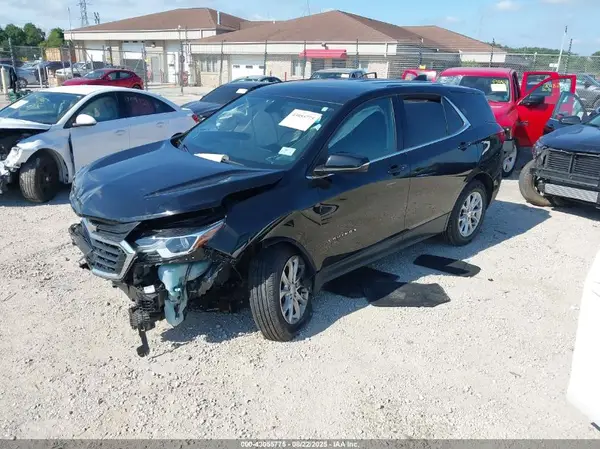 2GNAXUEV8K6233511 2019 CHEVROLET EQUINOX - Image 2