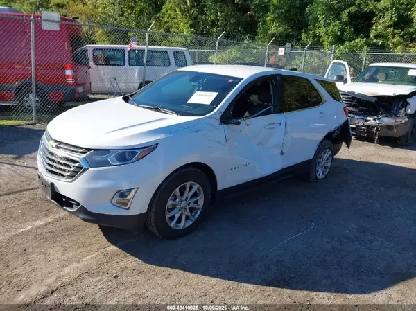 2GNAXUEV8K6239860 2019 CHEVROLET EQUINOX - Image 2