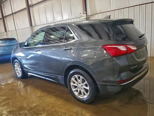 2GNAXUEV8K6266864 2019 CHEVROLET EQUINOX - Image 2