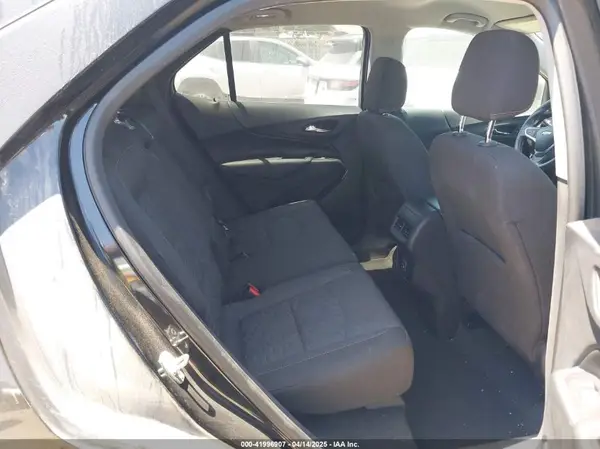 2GNAXUEV8K6267156 2019 CHEVROLET EQUINOX - Image 8