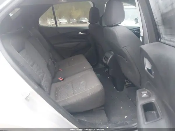 2GNAXUEV8K6277489 2019 CHEVROLET EQUINOX - Image 8