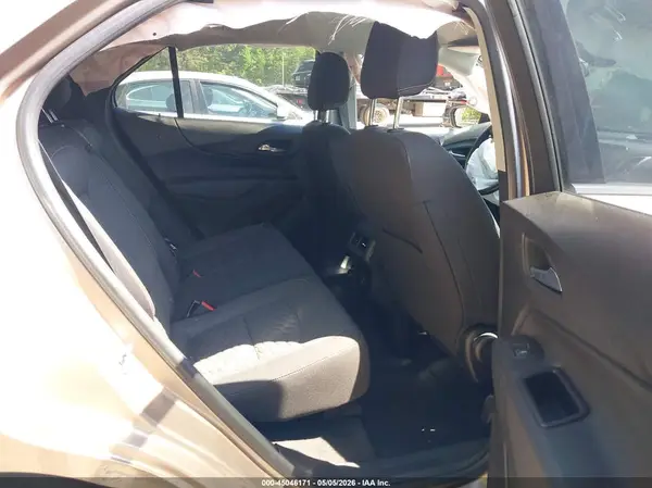 2GNAXUEV8K6284880 2019 CHEVROLET EQUINOX - Image 8