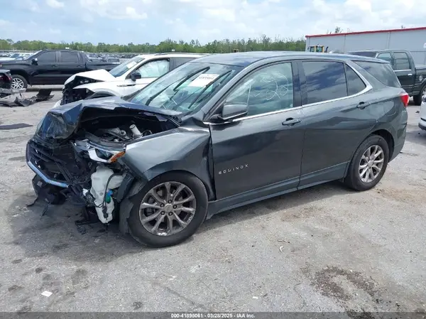 2GNAXUEV8L6109417 2020 CHEVROLET EQUINOX - Image 2