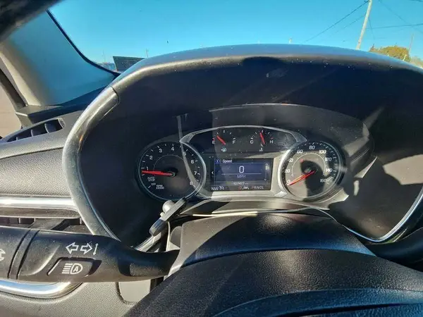 2GNAXUEV8L6188300 2020 CHEVROLET EQUINOX - Image 2