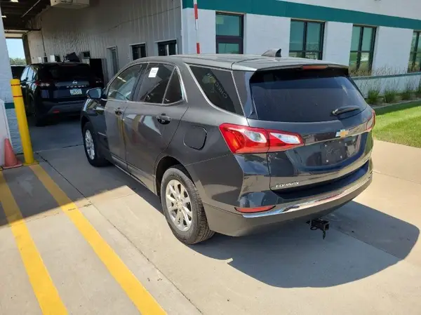 2GNAXUEV8L6275677 2020 CHEVROLET EQUINOX - Image 2