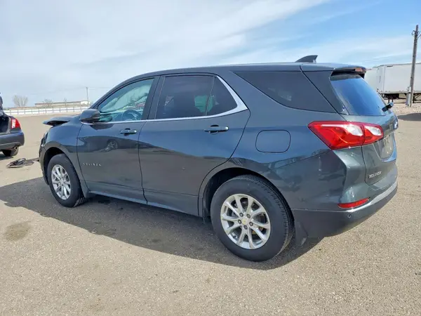 2GNAXUEV8M6107460 2021 CHEVROLET EQUINOX - Image 2