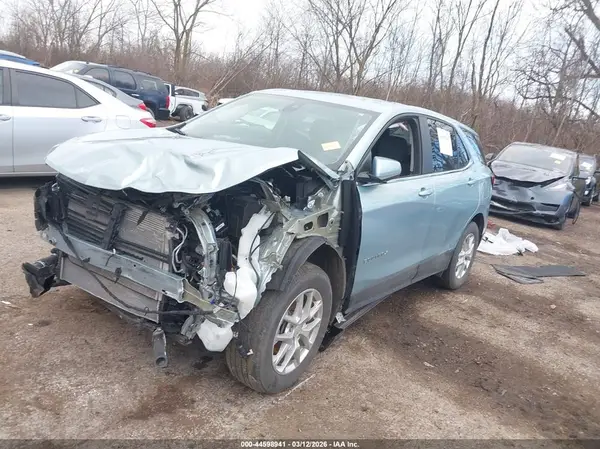 2GNAXUEV8N6143277 2022 CHEVROLET EQUINOX - Image 2