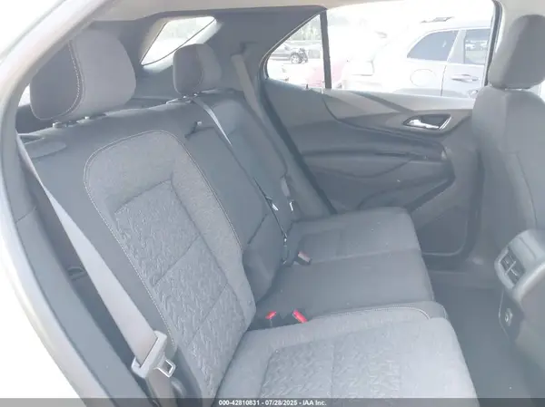 2GNAXUEV8N6145000 2022 CHEVROLET EQUINOX - Image 8