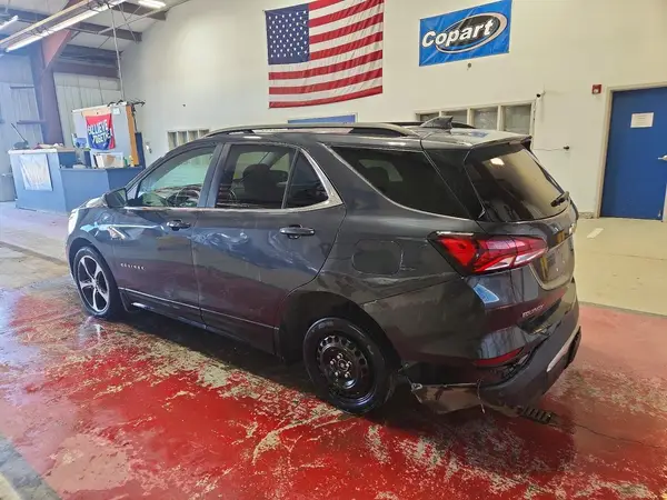 2GNAXUEV8N6150052 2022 CHEVROLET EQUINOX - Image 2