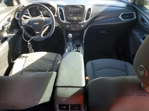 2GNAXUEV9K6121333 2019 CHEVROLET EQUINOX - Image 8