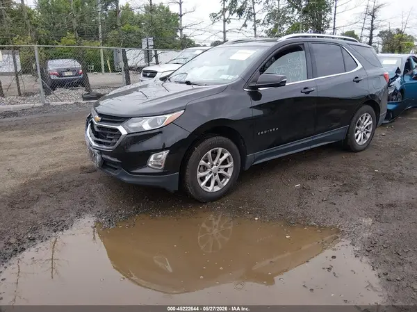 2GNAXUEV9K6127200 2019 CHEVROLET EQUINOX - Image 2