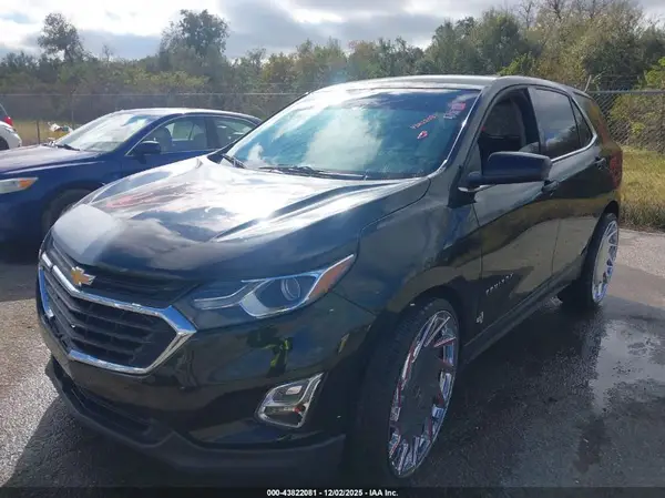 2GNAXUEV9K6127813 2019 CHEVROLET EQUINOX - Image 2