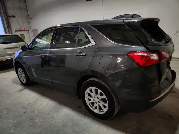 2GNAXUEV9K6146166 2019 CHEVROLET EQUINOX - Image 2