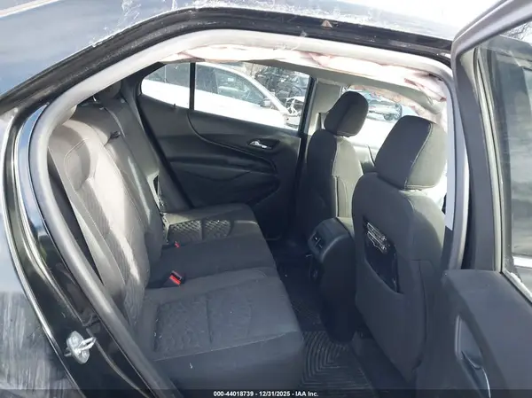 2GNAXUEV9K6146944 2019 CHEVROLET EQUINOX - Image 8