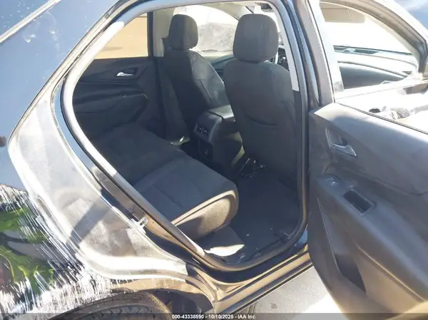 2GNAXUEV9K6154655 2019 CHEVROLET EQUINOX - Image 8