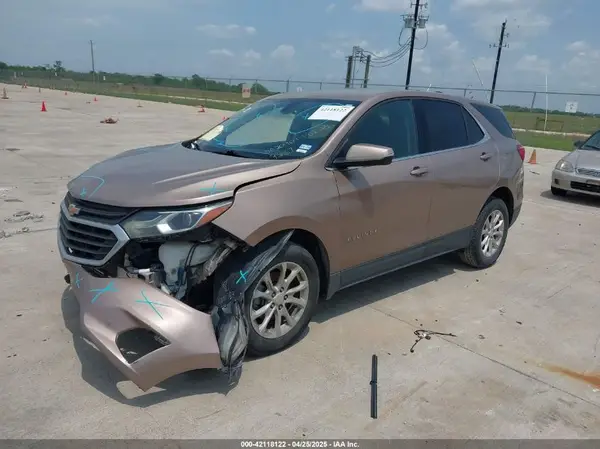 2GNAXUEV9K6169267 2019 CHEVROLET EQUINOX - Image 2