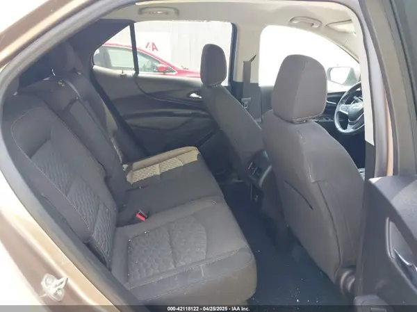2GNAXUEV9K6169267 2019 CHEVROLET EQUINOX - Image 8