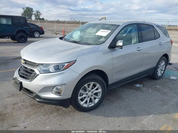 2GNAXUEV9K6174324 2019 CHEVROLET EQUINOX - Image 2