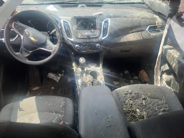 2GNAXUEV9K6210688 2019 CHEVROLET EQUINOX - Image 8