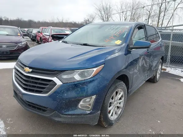 2GNAXUEV9K6243027 2019 CHEVROLET EQUINOX - Image 2