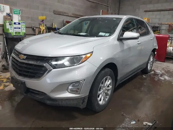 2GNAXUEV9K6244498 2019 CHEVROLET EQUINOX - Image 2