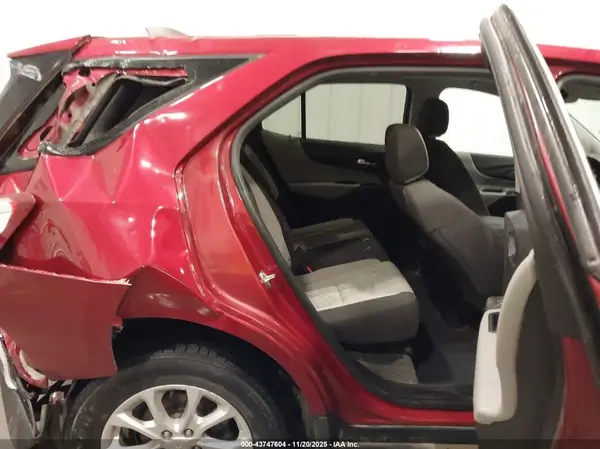 2GNAXUEV9K6251841 2019 CHEVROLET EQUINOX - Image 8