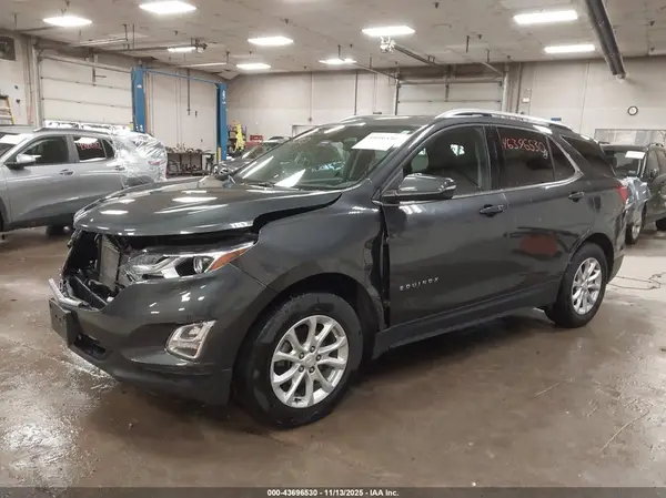 2GNAXUEV9K6272477 2019 CHEVROLET EQUINOX - Image 2