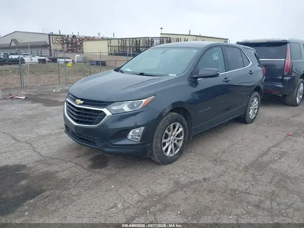 2GNAXUEV9K6287271 2019 CHEVROLET EQUINOX - Image 2