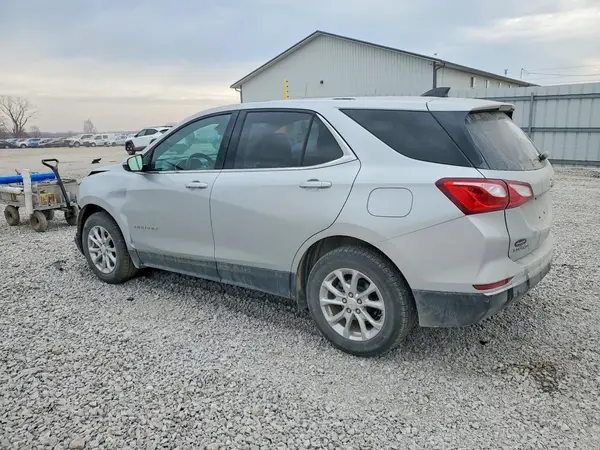 2GNAXUEV9K6302822 2019 CHEVROLET EQUINOX - Image 2