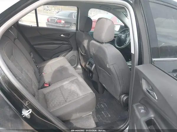 2GNAXUEV9K6303761 2019 CHEVROLET EQUINOX - Image 8