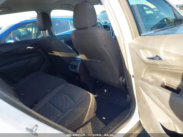 2GNAXUEV9K6306773 2019 CHEVROLET EQUINOX - Image 8