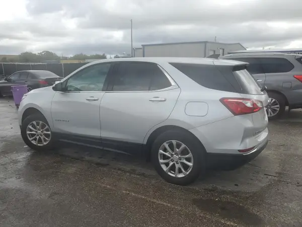 2GNAXUEV9L6100922 2020 CHEVROLET EQUINOX - Image 2