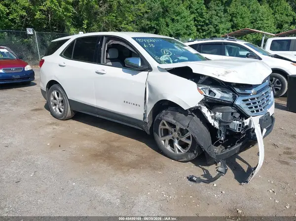 2GNAXUEV9L6120040 2020 CHEVROLET EQUINOX - Image 1
