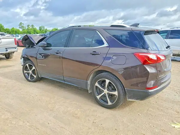 2GNAXUEV9L6261836 2020 CHEVROLET EQUINOX - Image 2