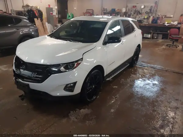 2GNAXUEV9M6107287 2021 CHEVROLET EQUINOX - Image 2
