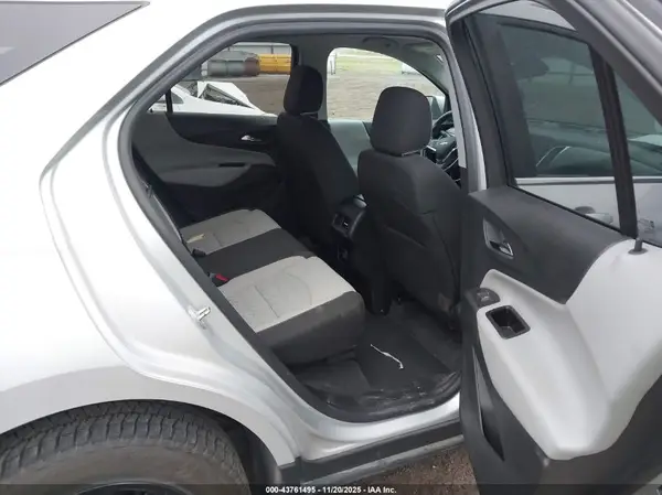 2GNAXUEV9N6122003 2022 CHEVROLET EQUINOX - Image 8