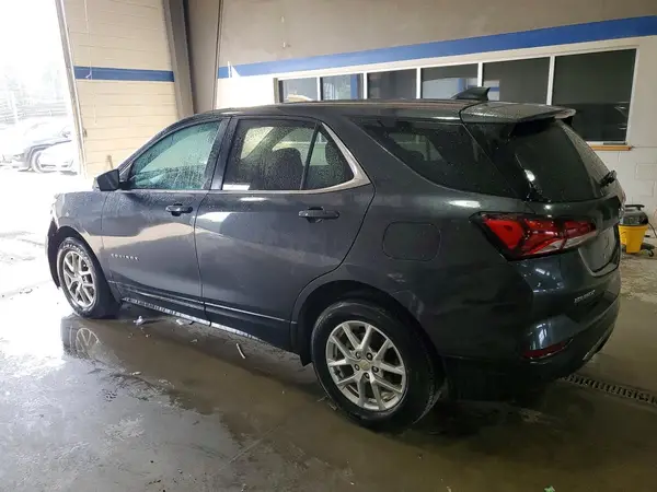 2GNAXUEV9N6145295 2022 CHEVROLET EQUINOX - Image 2