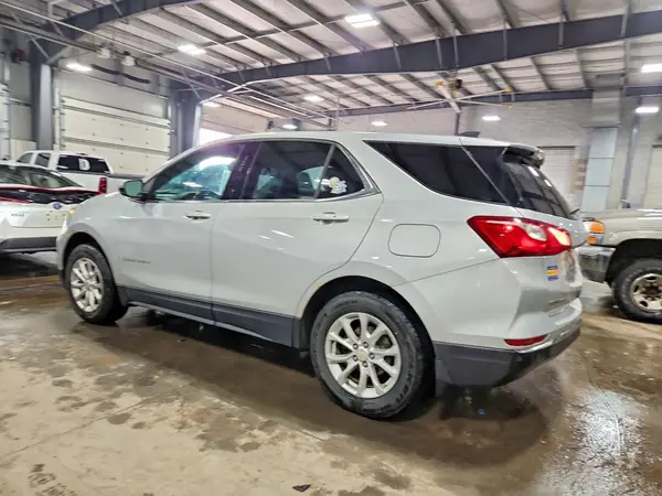 2GNAXUEVXK6119073 2019 CHEVROLET EQUINOX - Image 2