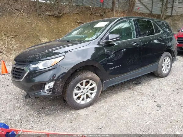 2GNAXUEVXK6137458 2019 CHEVROLET EQUINOX - Image 2