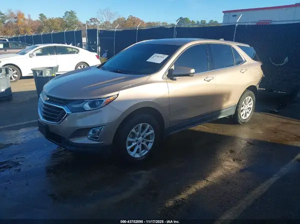 2GNAXUEVXK6181783 2019 CHEVROLET EQUINOX - Image 2