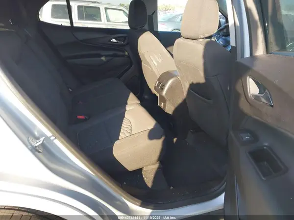 2GNAXUEVXK6183663 2019 CHEVROLET EQUINOX - Image 8