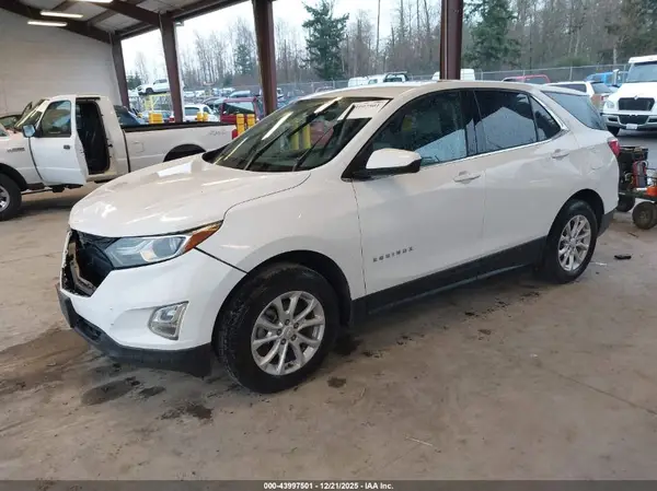 2GNAXUEVXK6212224 2019 CHEVROLET EQUINOX - Image 2