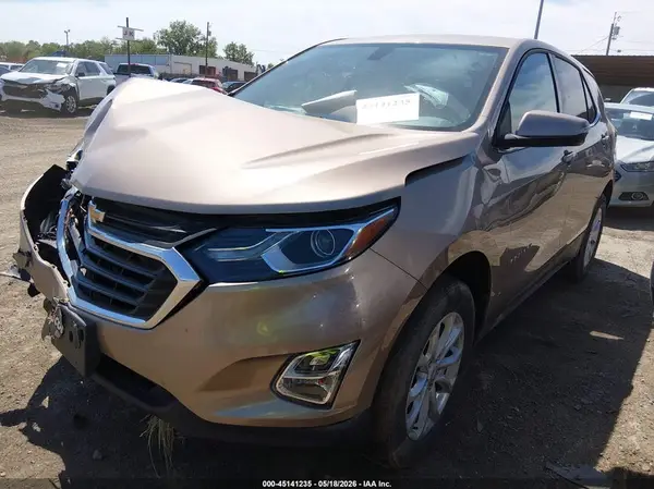 2GNAXUEVXK6245756 2019 CHEVROLET EQUINOX - Image 2