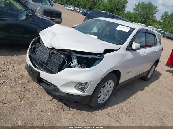 2GNAXUEVXK6246776 2019 CHEVROLET EQUINOX - Image 2